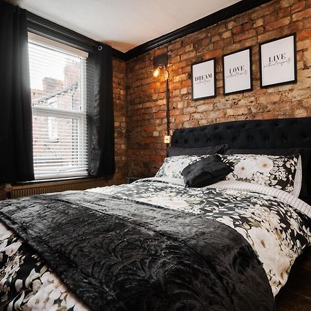 Swiss Haven - Spacious 3 Bedroom House Liverpool Luaran gambar